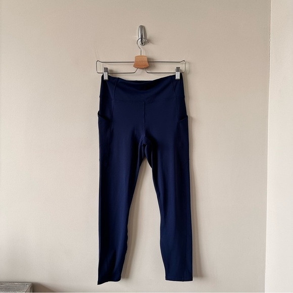 NWT-FABLETICS Oasis PureLuxe High-Waisted 7/8 Legging (Size:Medium: - Picture 2 of 8